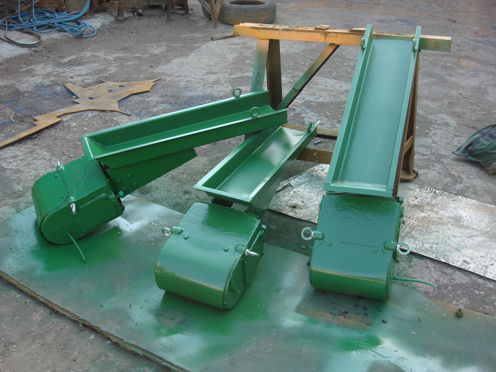 電磁振動給料機的自動給料是如何調整？